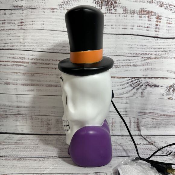 Way To Celebrate Halloween Skull Head with Top Hat Blow Mold Decor New - Picture 4 of 5